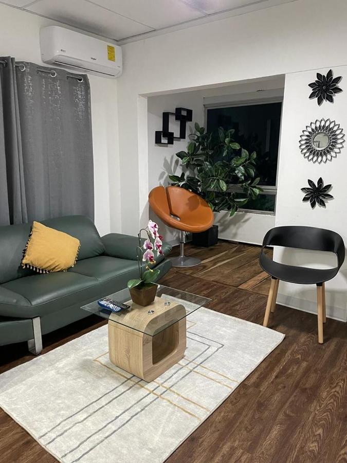 SERENADE Lodging Rooms Panama City Eksteriør billede
