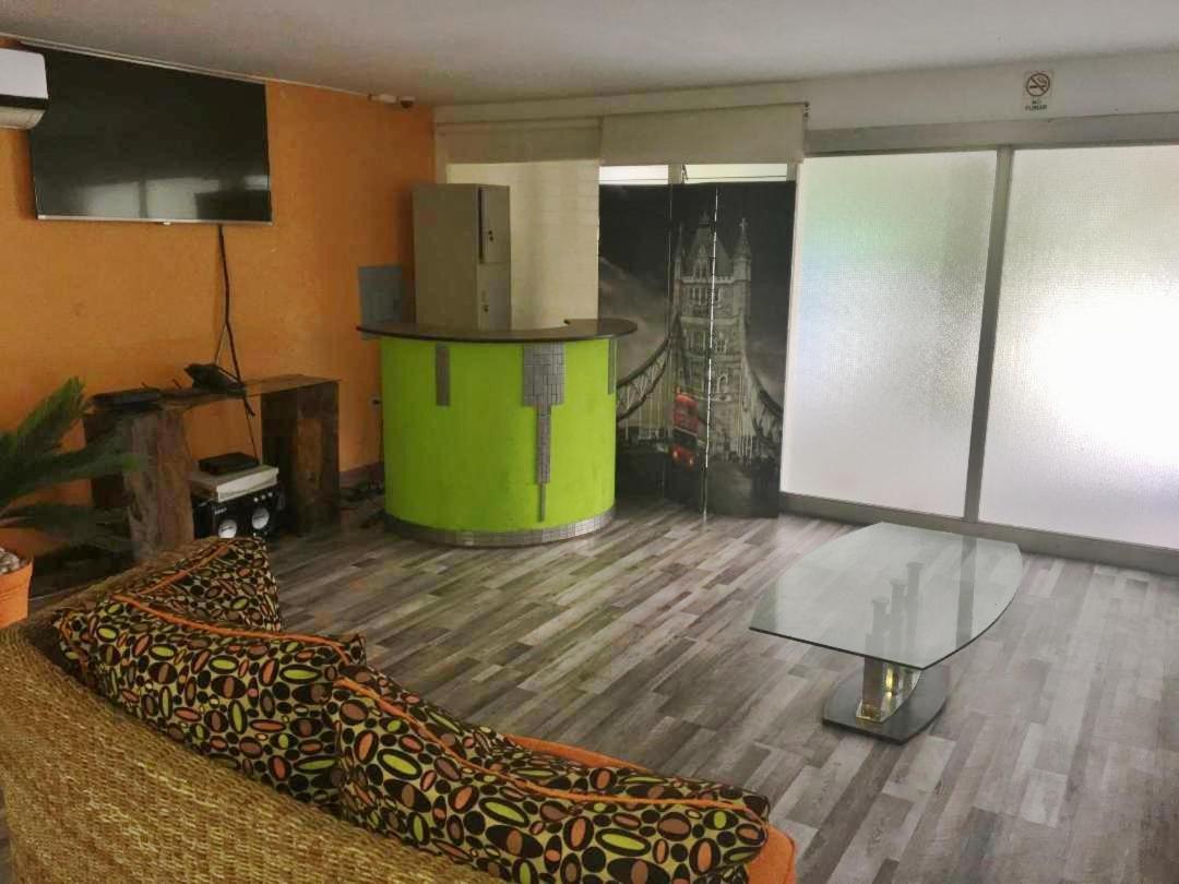 SERENADE Lodging Rooms Panama City Eksteriør billede