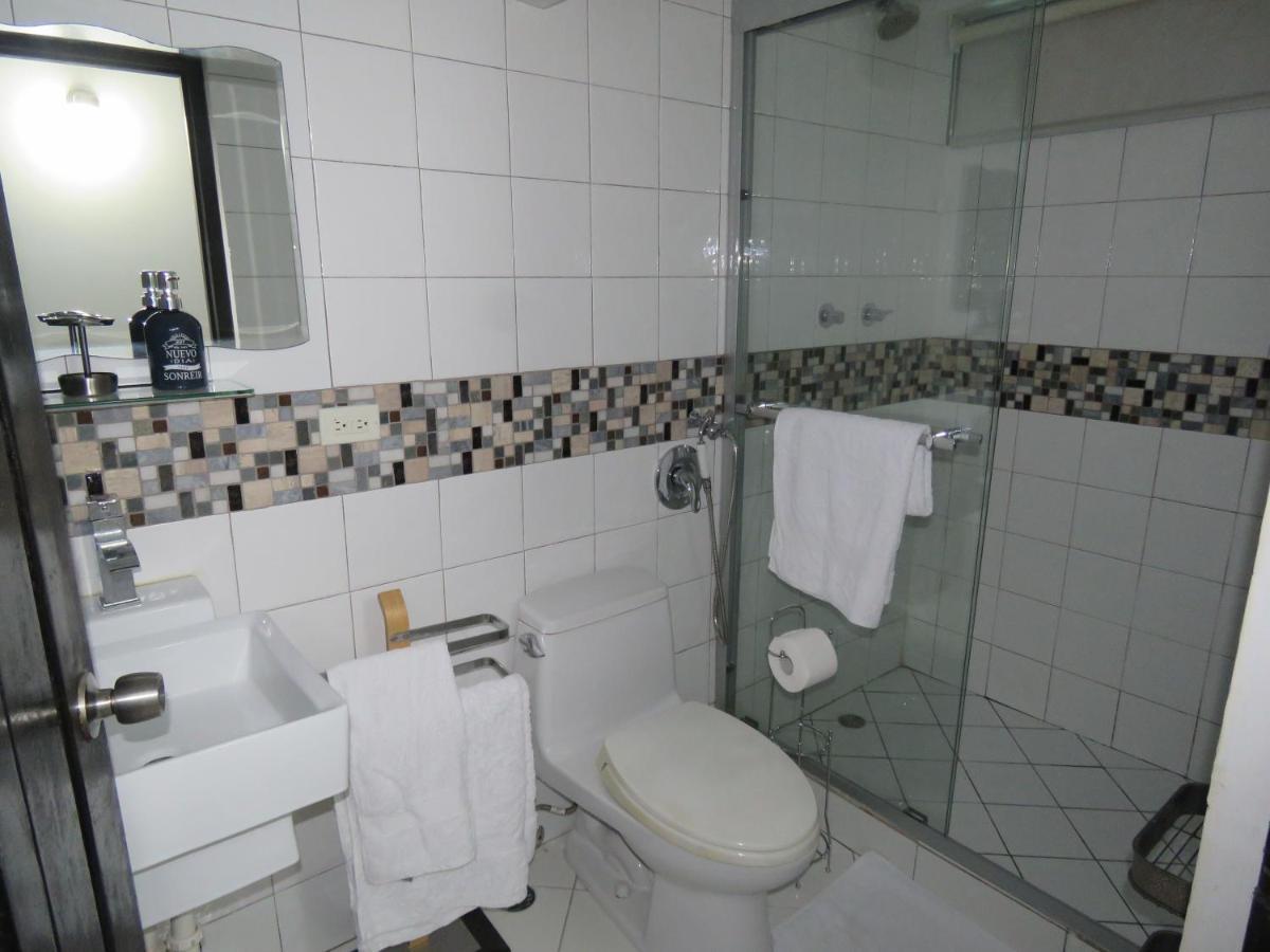 SERENADE Lodging Rooms Panama City Eksteriør billede