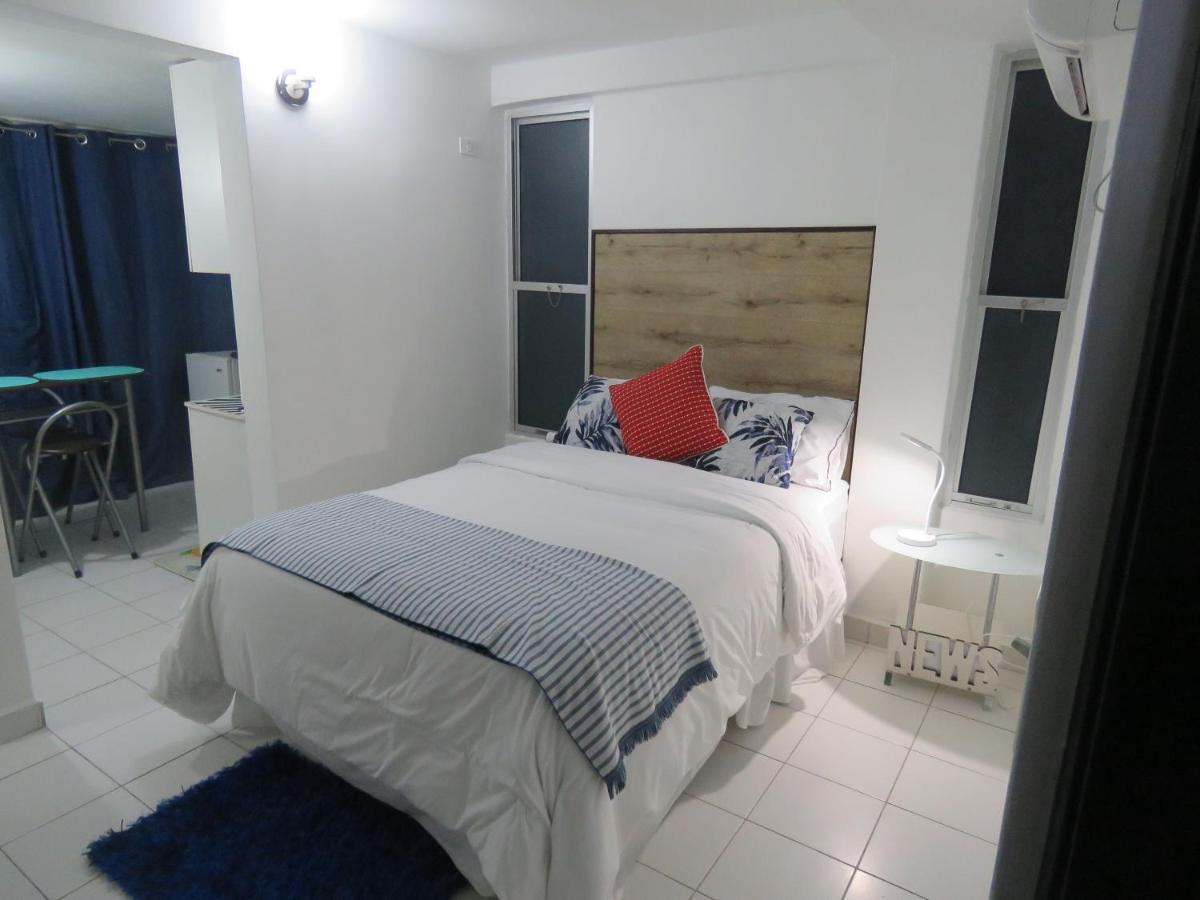 SERENADE Lodging Rooms Panama City Eksteriør billede
